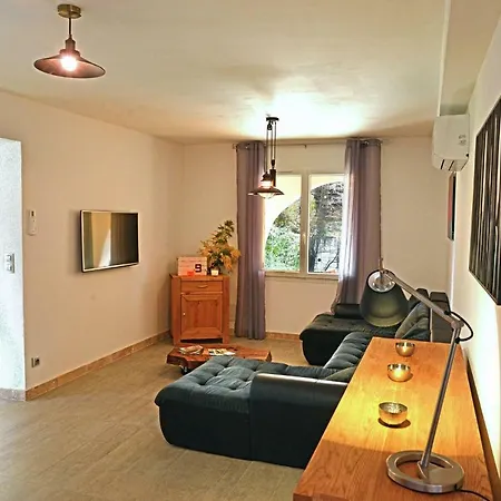 Maison Au Bord De La Riviere Provence