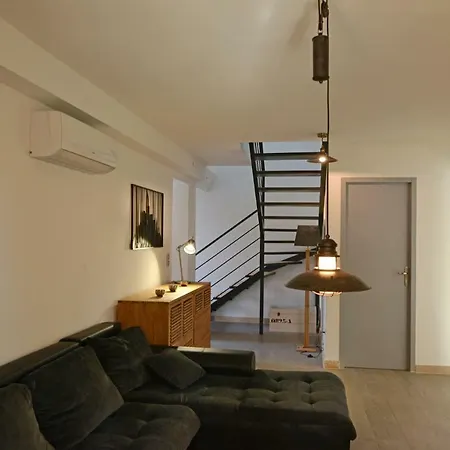 Maison Au Bord De La Riviere Provence Holiday home *